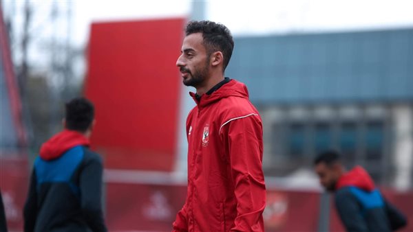 غضب في الأهلي المصري بعد تهديدات أحمد عبد القادر