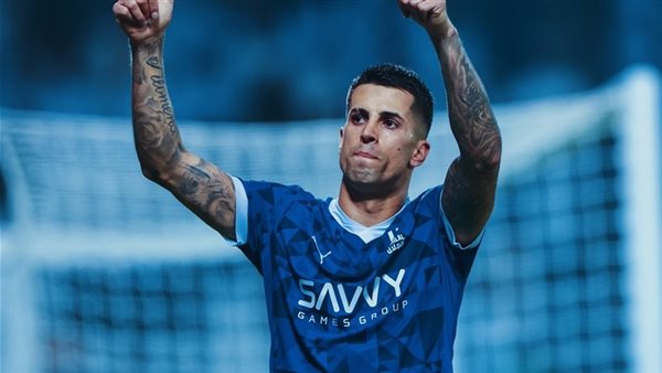 بعد رفع اسمه.. رسالة نارية من كانسيلو عقب قرار الهلال السعودي