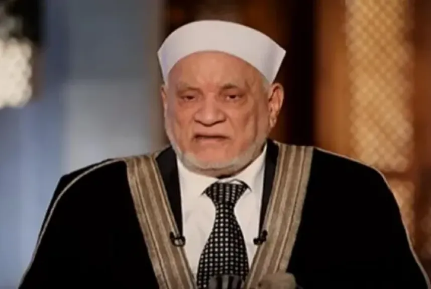 أحمد عمر هاشم.. كل ما تريد معرفته عن العالم الجليل