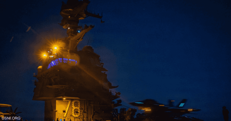 حاملة الطائرات الأمريكية فورد تغادر البحر الأحمر لإجراء صيانة شاملة