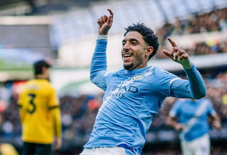 تشكيلة مانشستر سيتي ضد آرسنال في نهائي كأس كاراباو وما ينتظر عمر مرموش