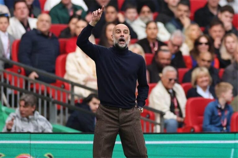 بيب جوارديولا يحقق إنجازاً تاريخياً بعد انتزاع كأس كاراباو من آرسنال