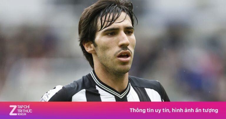 مانشستر يونايتد يتصدر المنافسة على ضم تونالي في سوق الانتقالات