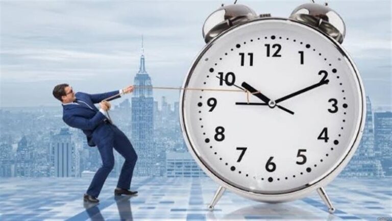 تعديل الوقت بعد عيد الفطر.. موعد تغيير الساعة 60 دقيقة عملا بالتوقيت الصيفي |عاجل