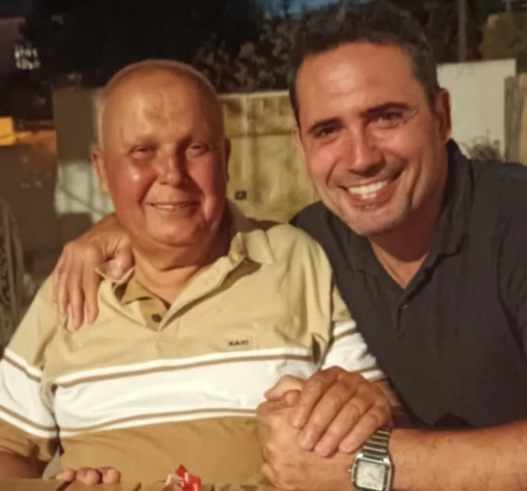 أعلن رحيل شقيقه.. ظافر العابدين: «قدوتي في الحياة» – أخبار السعودية