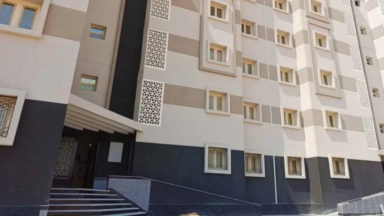 وزيرة الإسكان تعلن عن تقديم شقق سكنية جديدة لكل المصريين