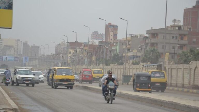 تحذير من رياح مثيرة للرمال والأتربة والأرصاد تكشف تفاصيل حالة الطقس غداً