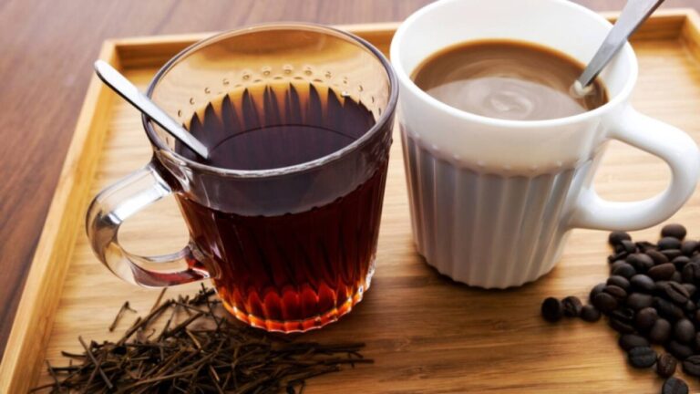 دراسة على مدار 43 عاماً تكشف فوائد مذهلة للقهوة والشاي