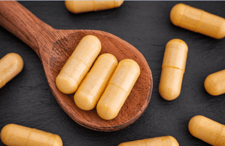 مكمل غذائي مستخرج من شجرة قديمة يثير نقاشاً واسعاً حول فوائده في محاربة الالتهابات والسرطان