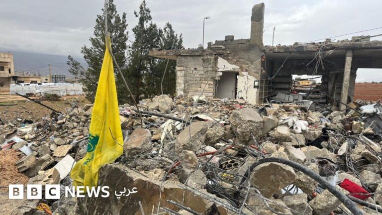 BBC تتفقد منزلًا في لبنان دمرته غارة إسرائيلية مستهدفة عائلة أثناء الإفطار