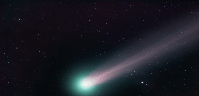 رحلة المذنب C/2026 A1 حول الشمس تكشف أسرار جديدة وفقاً لخبير فلكي