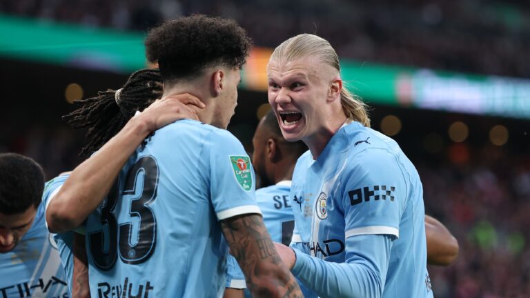 مانشستر سيتي ينتزع كأس الرابطة في مباراة مثيرة ضد آرسنال خلال 4 دقائق فقط