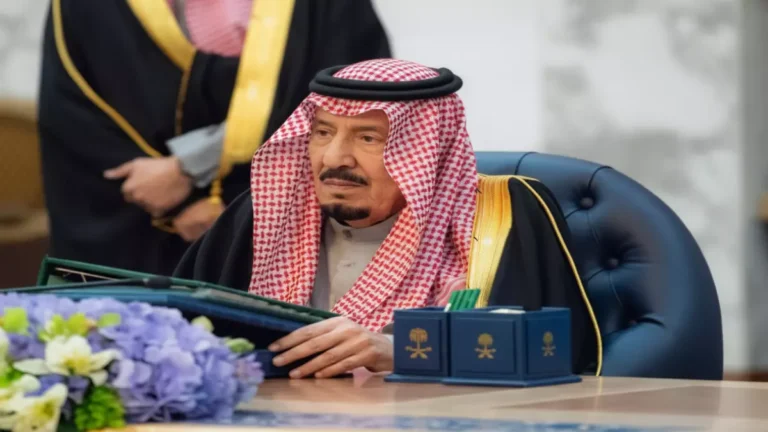 السعودية تمنح الإمارات مهلة 24 ساعة للانسحاب من اليمن