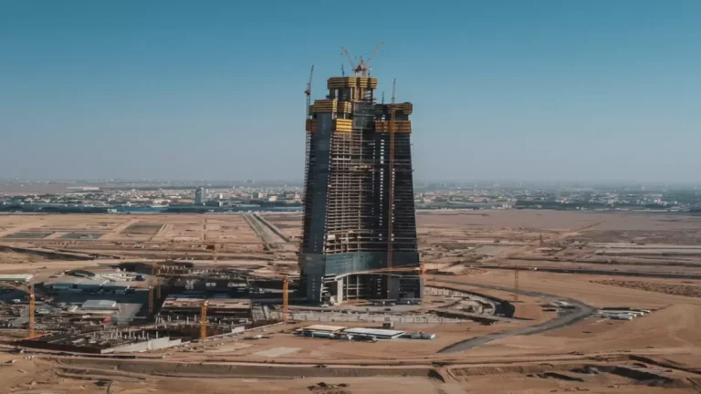 تكشف حصص مالكي برج جدة والأرقام المذهلة للشركاء الحقيقيين وراء أطول مبنى في العالم