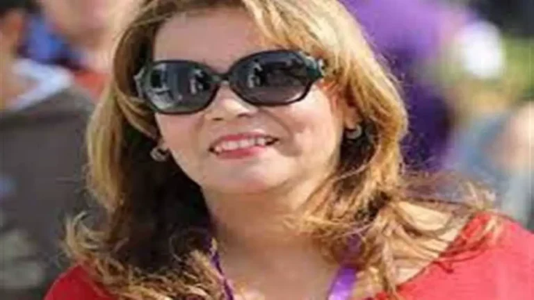 أسطورة السينما المصرية تتلقى أرفع تكريم في تاريخ مهرجان الإسكندرية