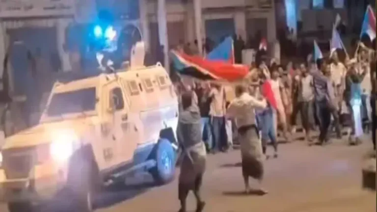 خبير يمني يفضح أسباب معاناة عدن لعقد من الزمن والسعودية تتدخل لإنقاذ المدينة في فترة قصيرة