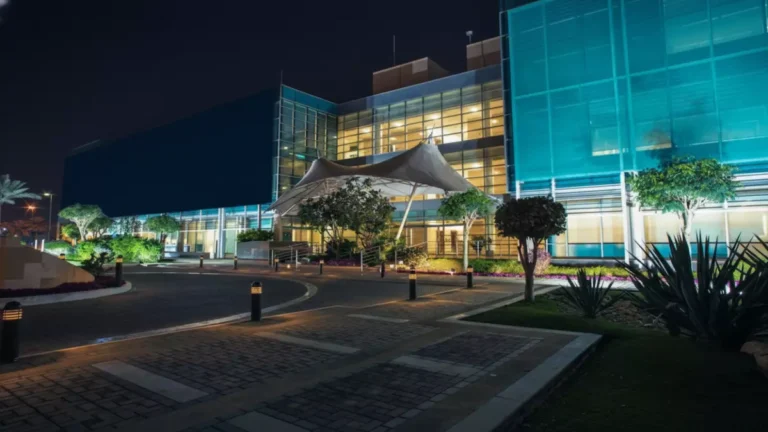 تحذير عاجل من وزارة السياحة للمنشآت المخالفة استعداداً لعقوبات مشددة