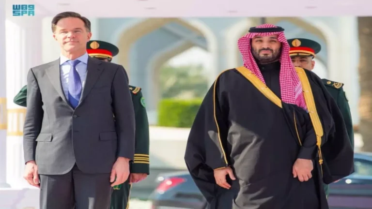 هولندا تعلن دعمها الرسمي للسعودية في مواجهة إيران عبر اتصال مهم مع ولي العهد
