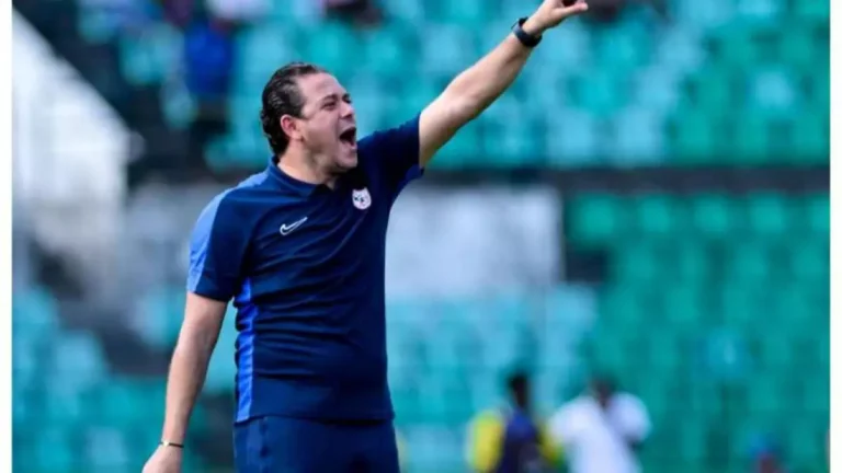 الزمالك يحقق تأهلاً مثيراً لنصف النهائي رغم طرد الحارس ويستعد لمواجهة عربية نارية القادمة