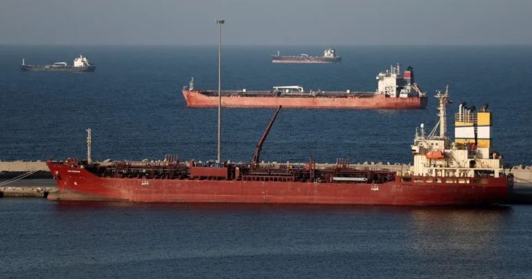 وكالة الطاقة تتوقع وصول مخزون النفط الاحتياطي إلى الأسواق قريباً