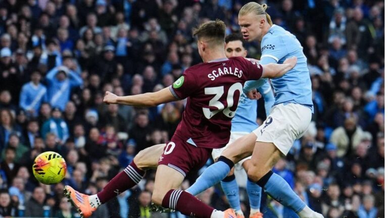 تشكيل مانشستر سيتي لمواجهة آرسنال في نهائي كأس كاراباو بدون مرموش