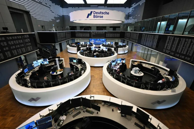 الأسواق الأوروبية تواصل انتعاشها مع ارتفاع مستمر لمؤشر ستوكس 600 هذا الأسبوع