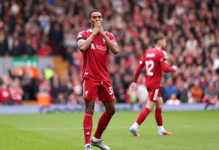 ليفربول يرفض فكرة بيع جرافنبرخ ويستثمر 170 مليون يورو للحفاظ على نجمه المميز