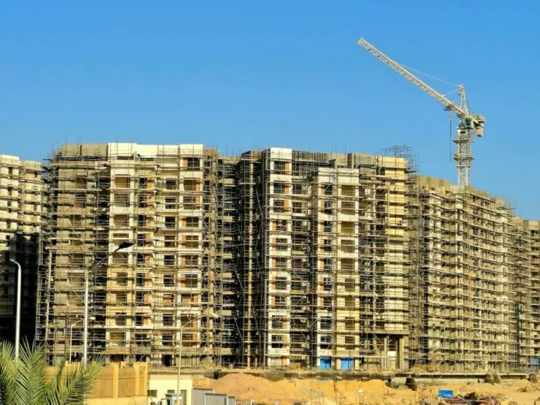 اكتشف كل ما تحتاج معرفته عن شقق الإسكان الاجتماعي في مصر 2026 من مواعيد الحجز إلى المواقع وشروط التقديم