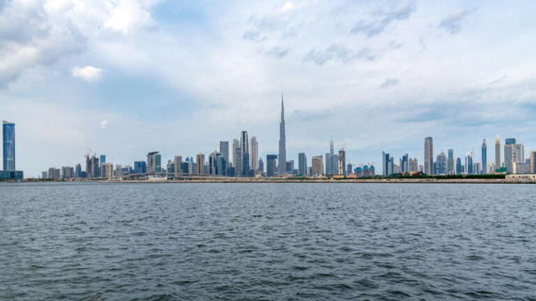 فرصة لتساقط أمطار خفيفة اليوم في الأجواء