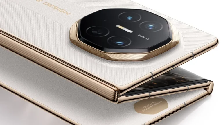 هواوي تعزز مكانتها الرائدة في عالم الهواتف القابلة للطي مع Mate XT