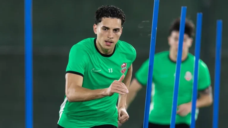 استكشف القنوات التي ستبث مباراة شباب الأهلي وبوريرام اليوم في دوري أبطال آسيا، مع تفاصيل الموعد والتشكيلة المثيرة