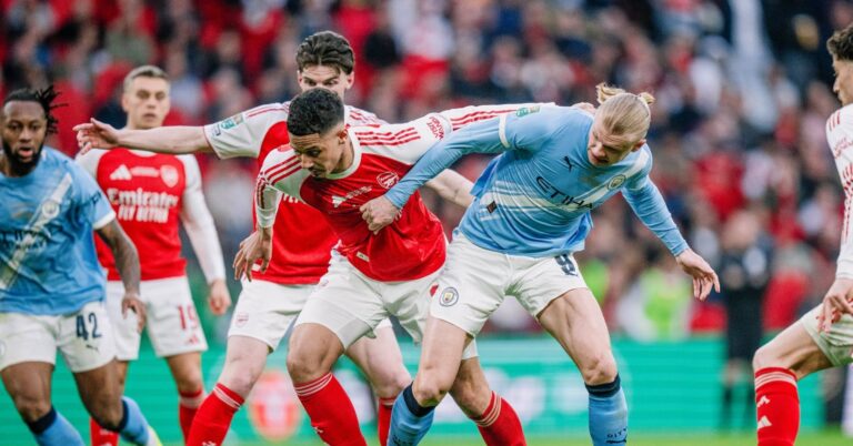 أرسنال في حالة من القلق قبل المواجهة الحاسمة ضد مانشستر سيتي