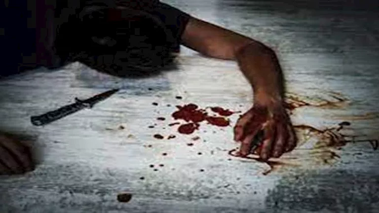 تفاصيل صادمة بشأن وفاة موظف على يد زوجته بعد 11 عامًا من الحياة الزوجية في المنيا