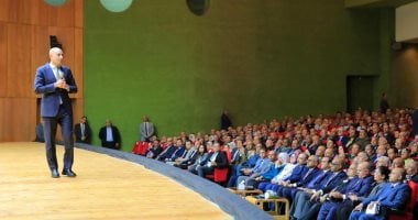 إجتماع لوزير التعليم مع 1500 مختص في التربية لتعزيز كفاءة المدارس