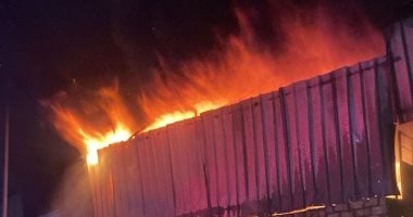 نشوب حريق في مستودعين لأدوات المطبخ بالمرج والسيطرة عليه دون إصابات والمزيد من الصور