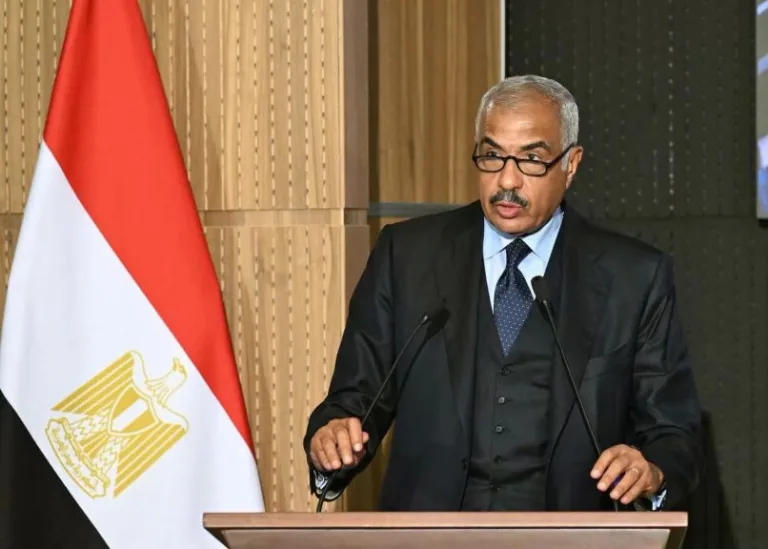 طلعت مصطفى يعلن عن مشروع The Spine في القاهرة الجديدة باستثمارات تصل إلى 1.4 تريليون جنيه مع خلق 155 ألف فرصة عمل جديدة