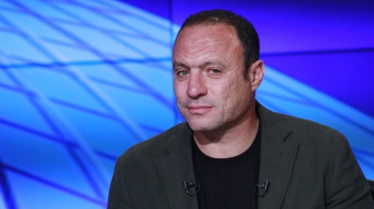 نادر السيد يعبّر عن استيائه من قرارات الحكام في الدوري المصري ويشدد على تكرار الأخطاء الجلل