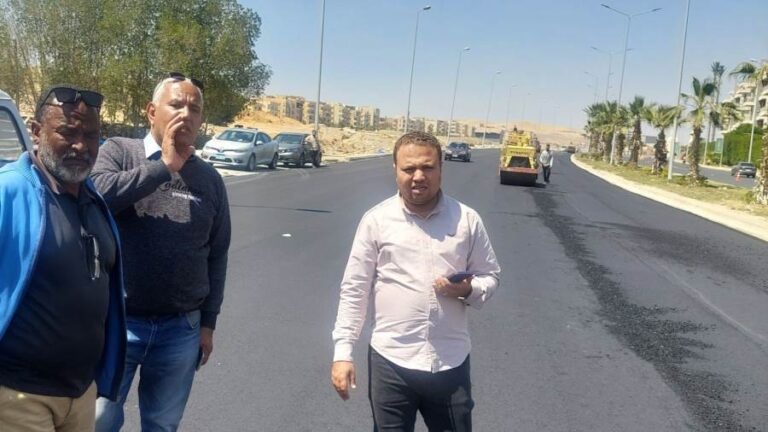 تواصل جهود الشيخ زايد في تعزيز البنية التحتية وتحسين الطرق