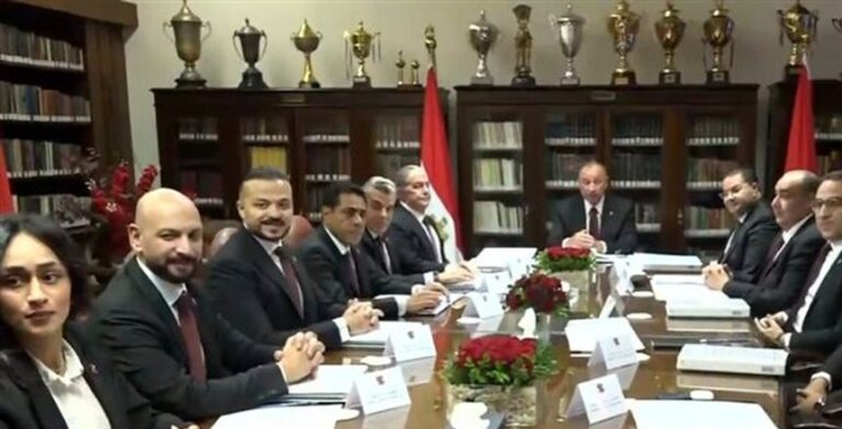 عقد رعاية استثنائي بالأرقام وقائمة من الصفقات المثيرة في الأهلي