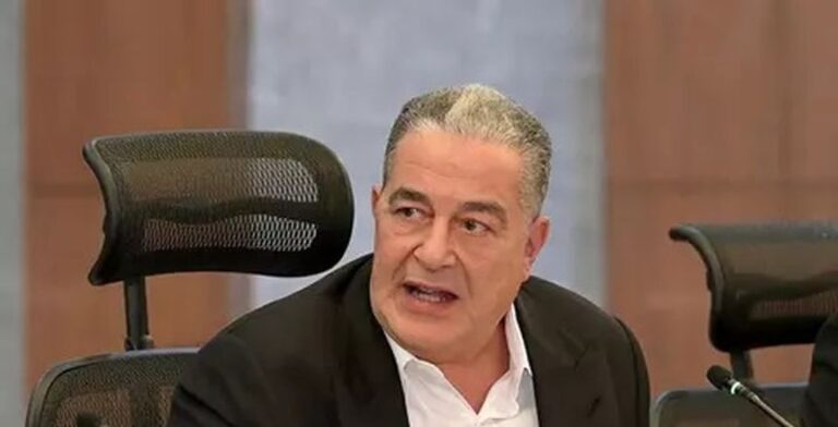 ضربة قوية من الولايات المتحدة تؤثر على ياسين منصور وتحرم الأهلي من 53 مليون جنيه