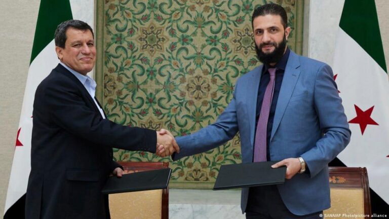 تسجيل الأكراد للمطالبة بالجنسية السورية خطوة جديدة نحو الاعتراف