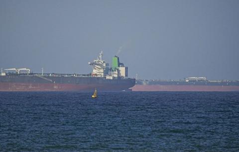 تحذير برلماني إيراني من أن الإغلاق الأمريكي قد يؤدي لتقليص فتح مضيق هرمز