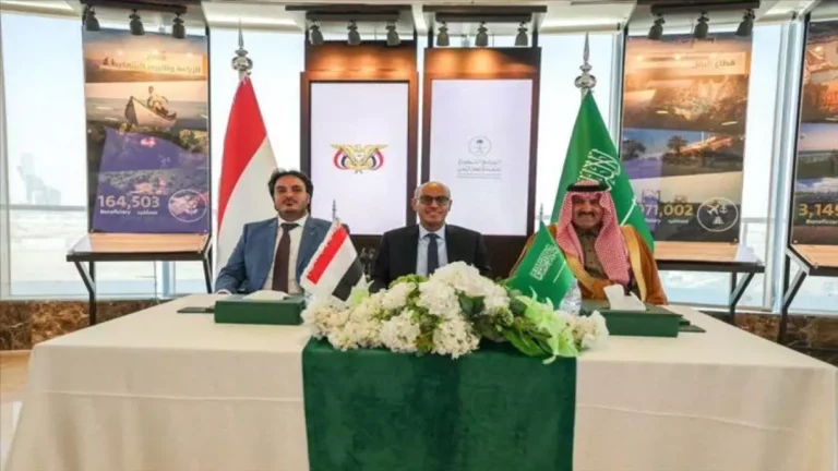 السعودية تتفق على مشروع ضخم لتشغيل 70 محطة للطاقة في اليمن – تحول اقتصادي سيفيد الملايين!