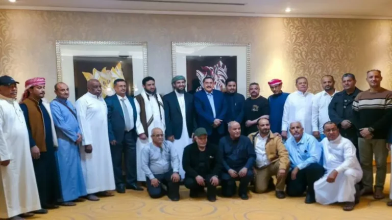 مجلس التعاون يعلن عن خطة الاندماج السري مع اليمن التي تعيد 80% من الاستثمارات الخليجية خلال الأشهر القادمة