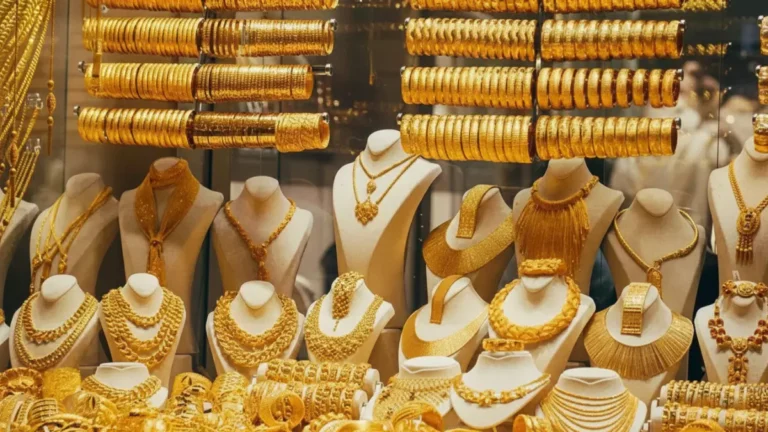 أسعار الذهب في عدن تزيد ثلاث مرات عن صنعاء… والفارق يبلغ مليون ريال!