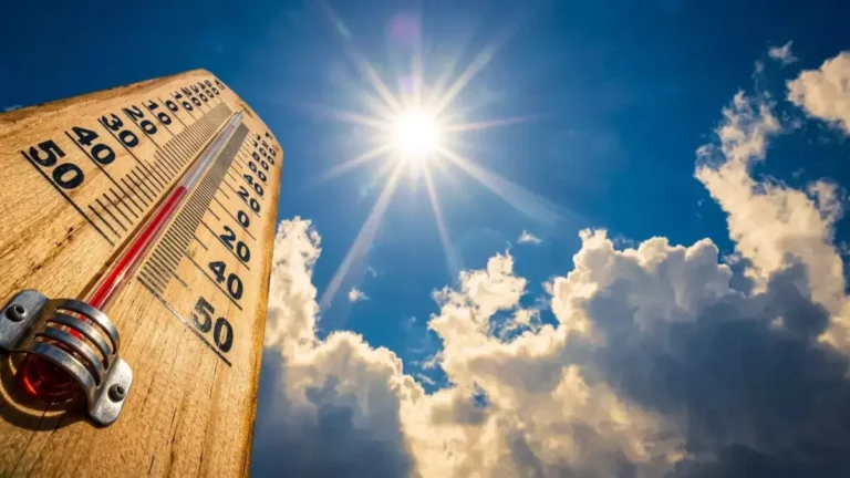 توقعات غير متوقعة للطقس اليوم في اليمن… صنعاء 12° وذمار 11° بينما سيئون تصل إلى 36°!