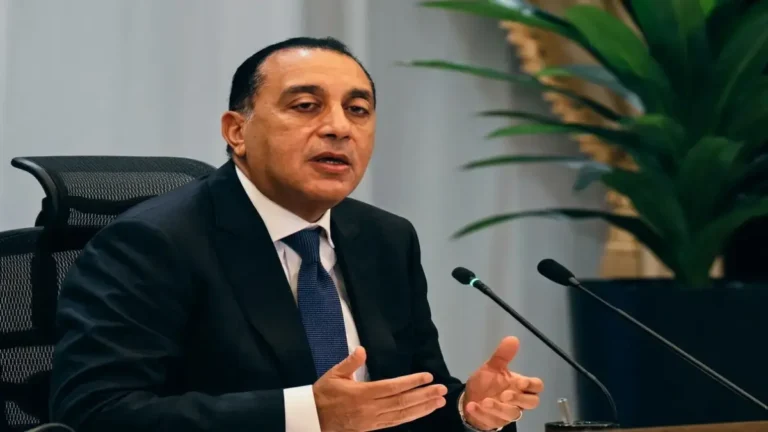 مصطفى مدبولي يعلن عن مهلة نهائية مدتها 7 سنوات للجميع