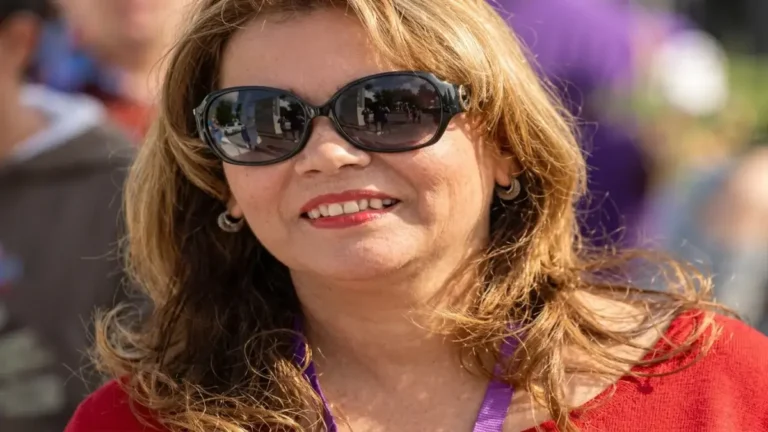 كيف أحدثت الدكتورة غادة جبارة ثورة في صناعة السينما العربية بالتحكم في المحتوى الذي تشاهده الجماهير