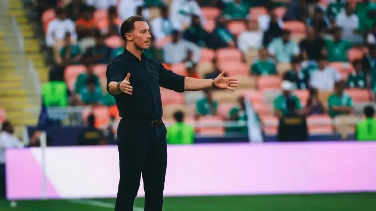 يايسله يكشف الحقائق وراء معاناة الأهلي أمام الدحيل والإصابات والإجهاد ليسا السبب الوحيد