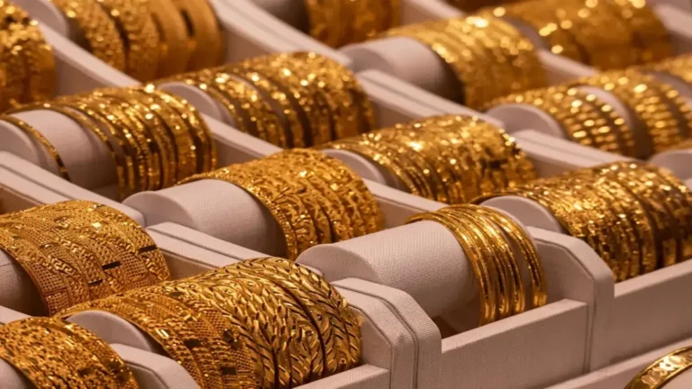 أسعار الذهب في اليمن اليوم تكشف عن فجوات غير مسبوقة بين صنعاء وعدن – تباين يصل إلى 300%!